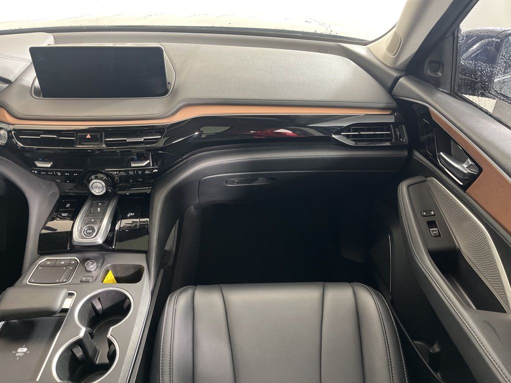 Thumbnail: 2022 Acura MDX - 21