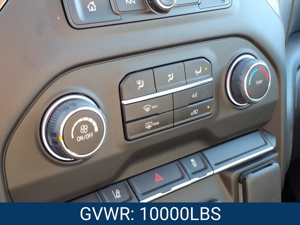ChevroletSilverado 2500HD11