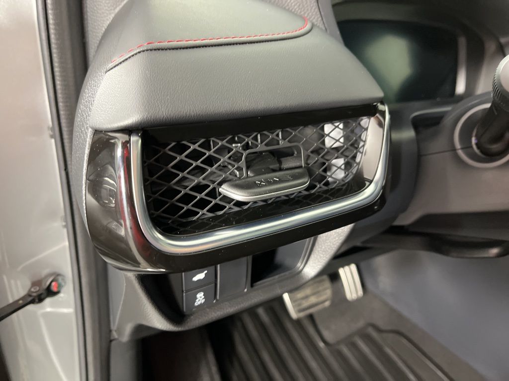 Thumbnail: 2025 Acura ADX - 29