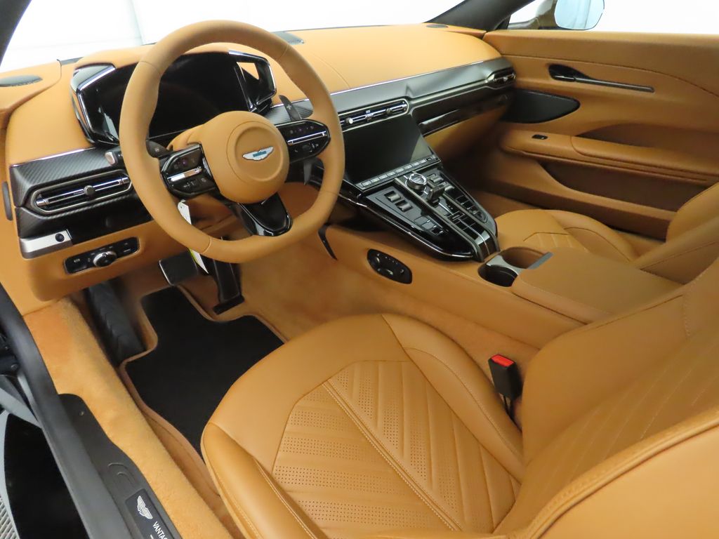 Thumbnail: 2026 Aston Martin Vantage - 9