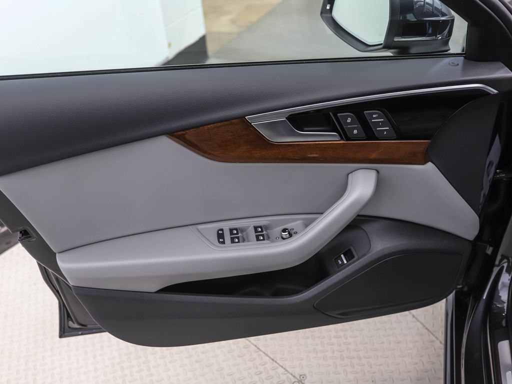 2023 Audi A4 Premium 9