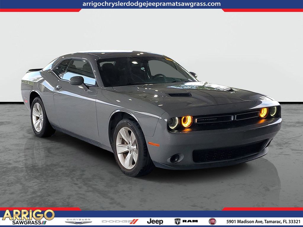 2023 Dodge Challenger SXT