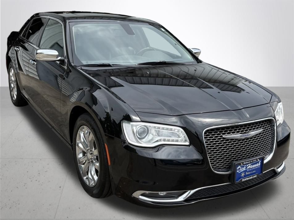 2017 Chrysler 300 C
