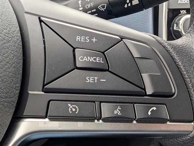New 2025 Nissan Versa Sedan