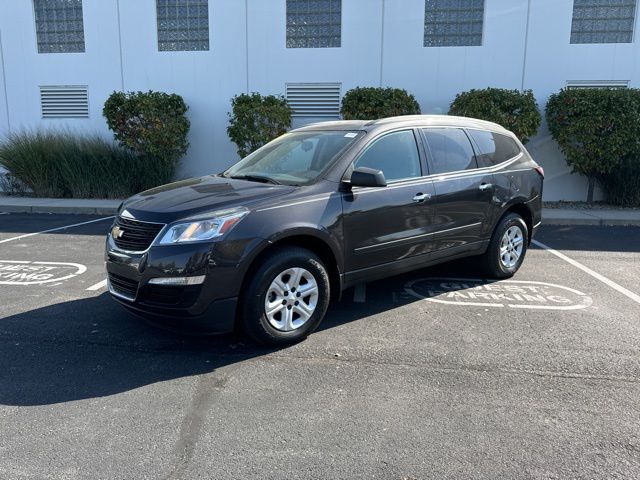 2017 Chevrolet Traverse LS 19