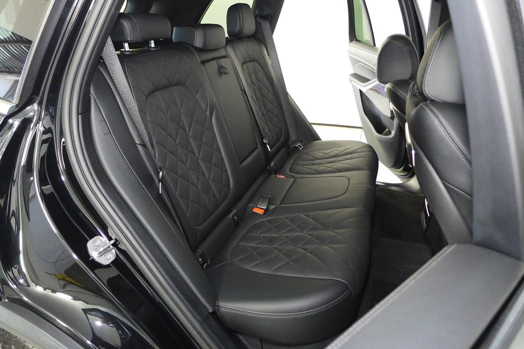 Thumbnail: 2024 BMW X5 - 20