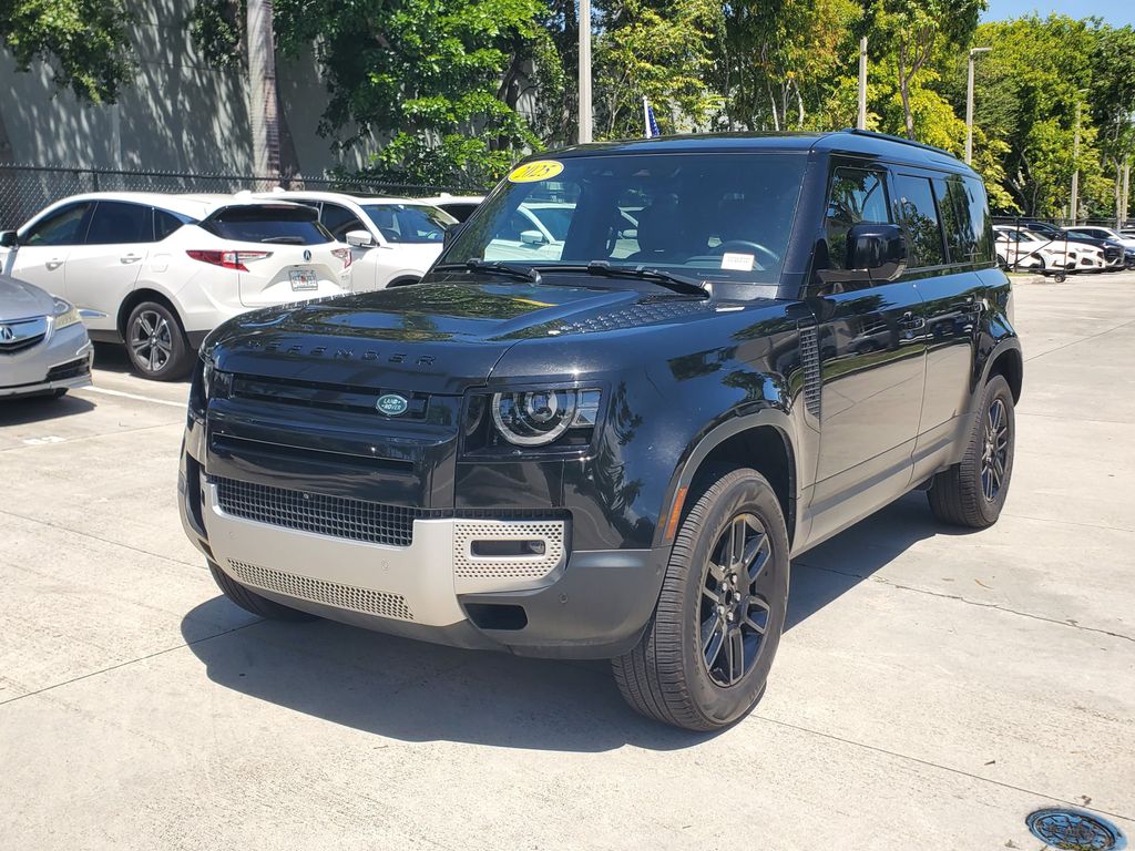 2025 Land Rover Defender