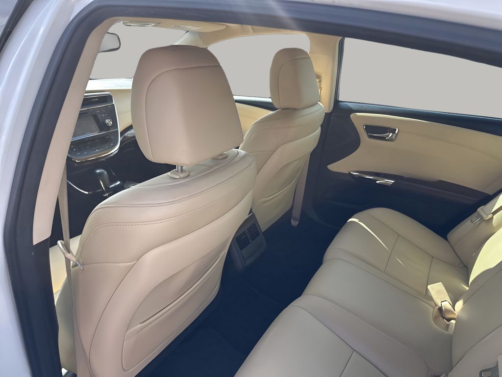 Used Car 2015 Toyota Avalon Hybrid  Xle Touring For Sale Under $15,000 In Austin, Texas