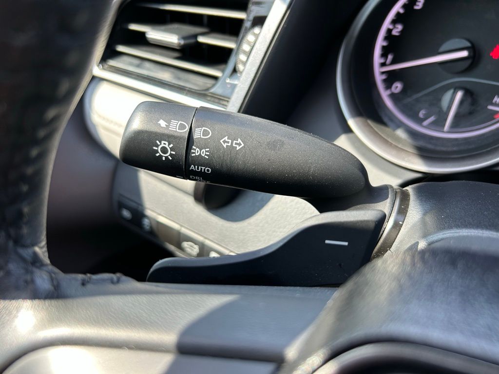 2024 Toyota Camry SE 22
