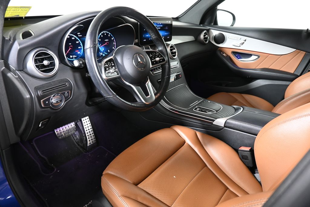 Thumbnail: 2022 Mercedes-Benz GLC - 4