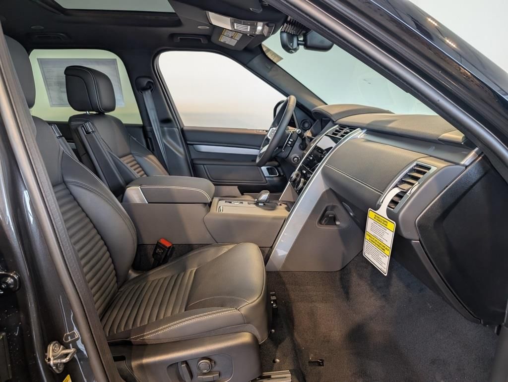 New 2026 Gray Land Rover  image 34