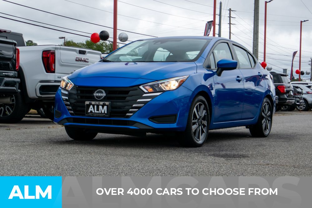 2023 Nissan Versa 1.6 SV photo 2