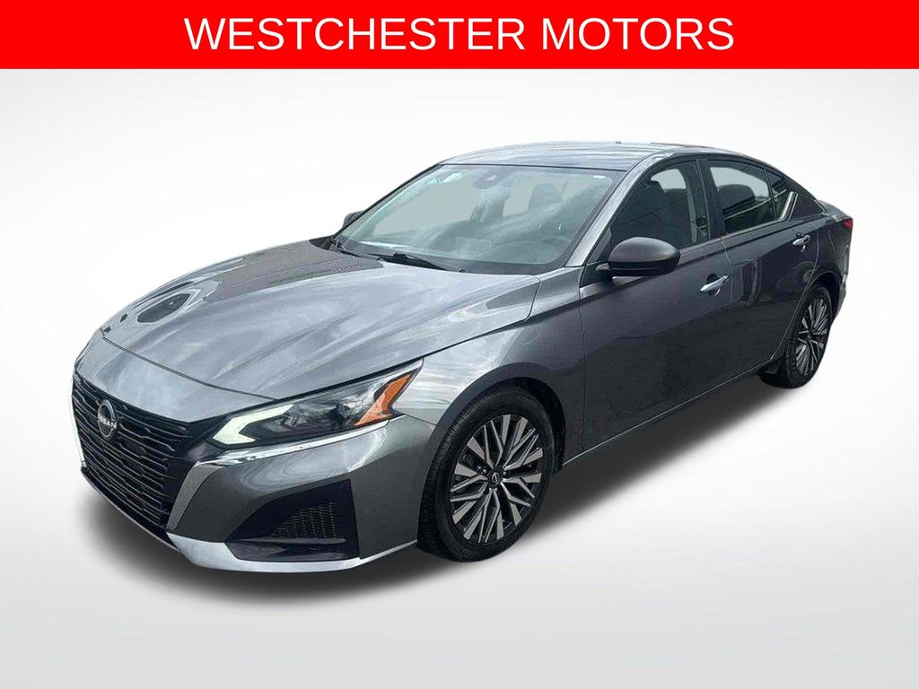 Gray (Gun Metallic) 2024 Nissan Altima 2.5 SV FWD Sedan Front-Wheel Drive Continuously Variable Transmission