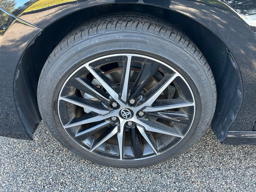 Thumbnail: 2024 Toyota Camry - 9