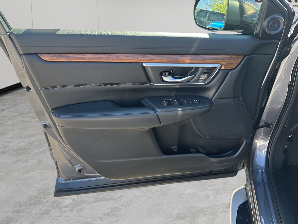 Used Car 2022 Honda Cr-v  Touring For Sale Under $30,000 In Austin, Texas