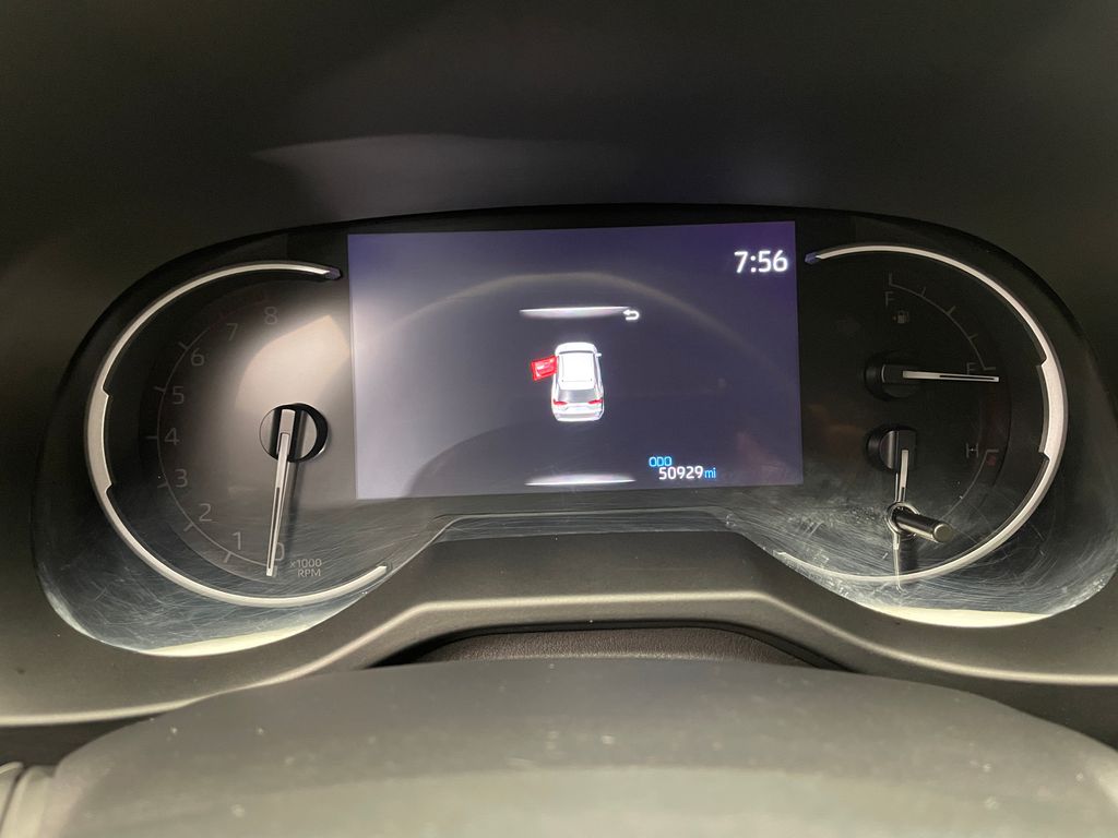 2023 Toyota RAV4 Adventure 24