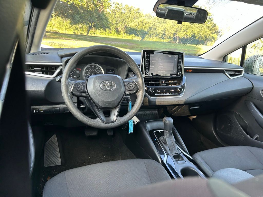 2021 Toyota Corolla LE 12