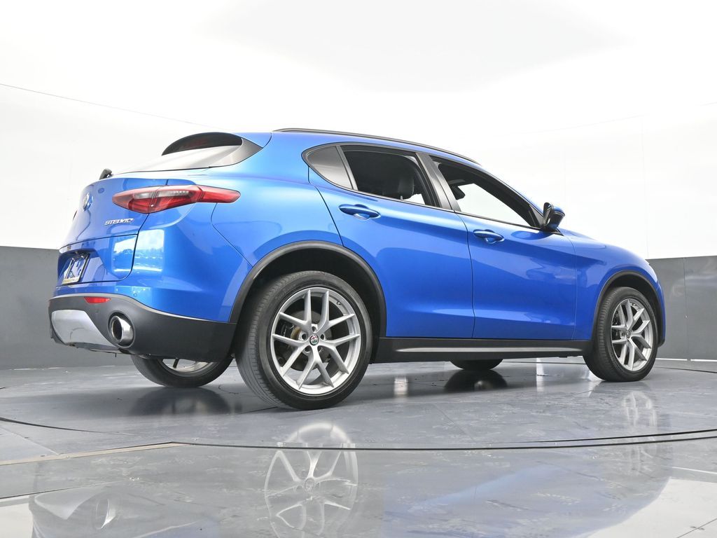 Used 2018 Misano Blue Metallic Alfa Romeo Ti image 61