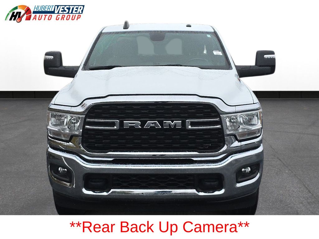 2024 Ram 2500 Big Horn photo 3