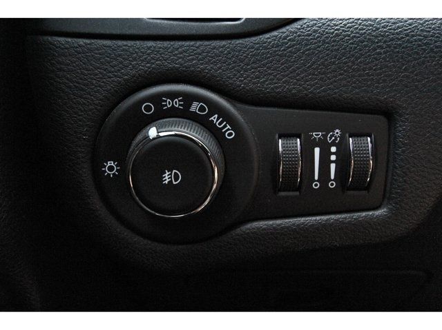 2021 Jeep Cherokee Trailhawk Red at DeMontrond Auto Country