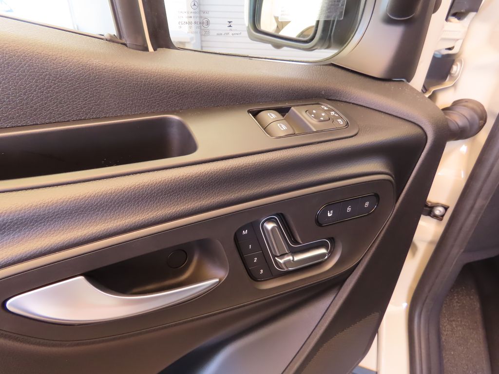 2025 Mercedes-Benz Sprinter 2500 24