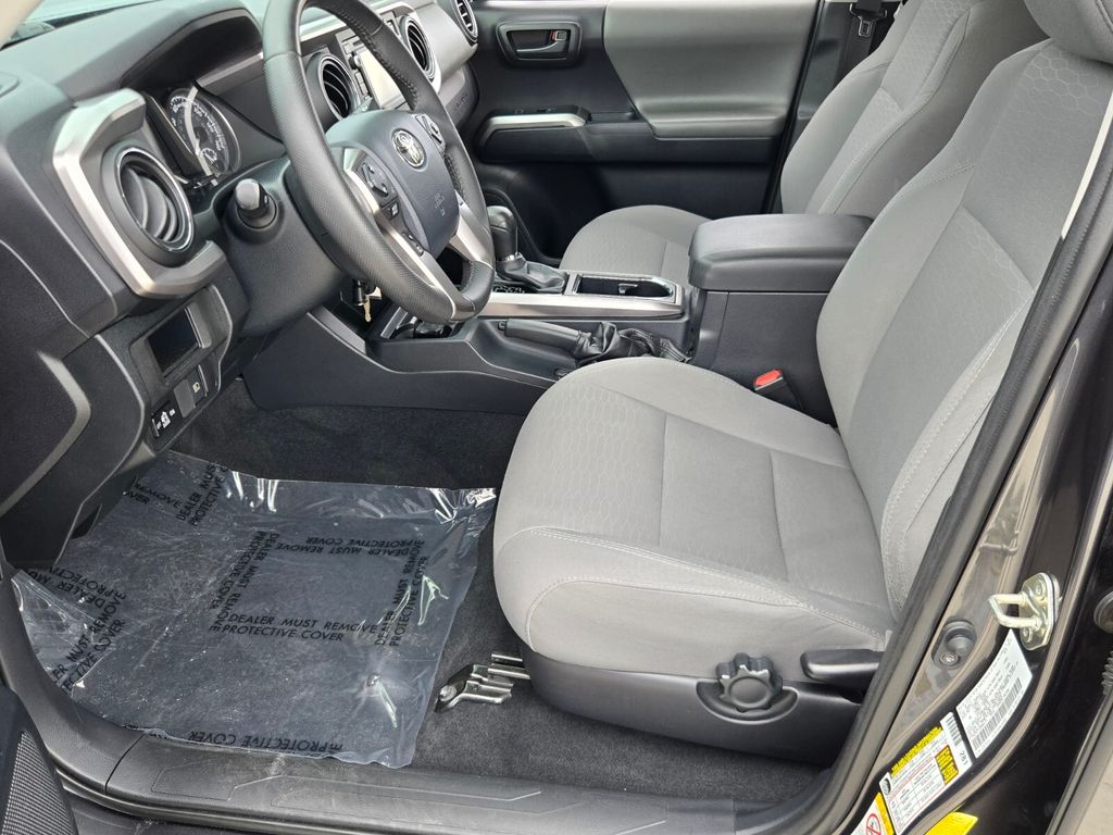 2018 Toyota Tacoma - $25,793
