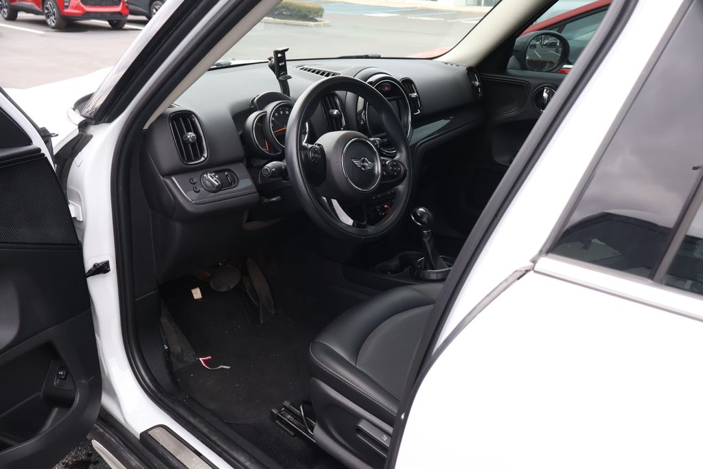 Thumbnail: 2017 MINI Cooper Countryman - 8