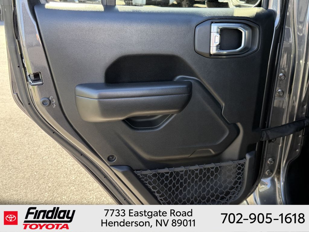 Used 2021 Jeep Gladiator Truck