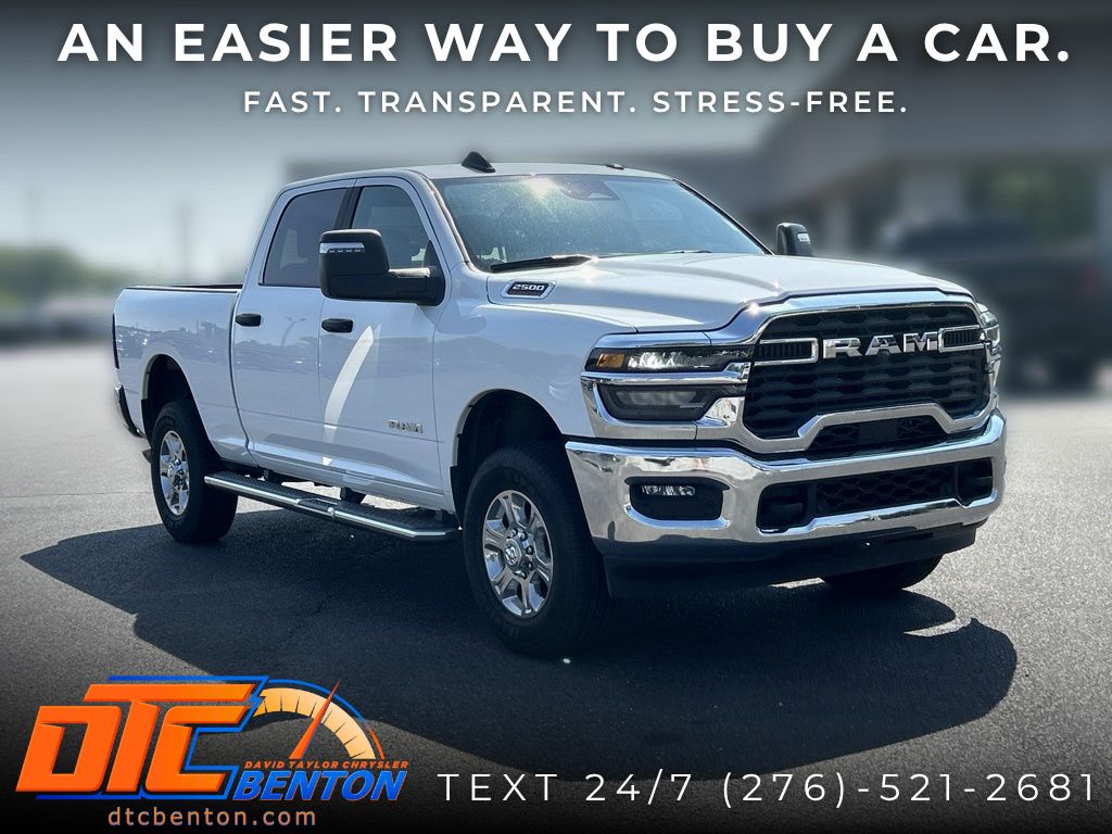 Bright White Clearcoat 2026 RAM 2500 Pickup Truck Four-Wheel Drive 8-Speed Automatic