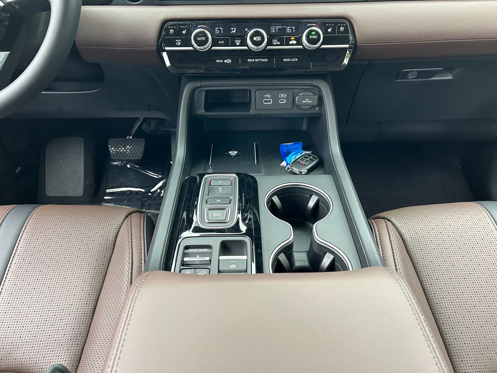 Thumbnail: 2025 Honda Pilot - 18
