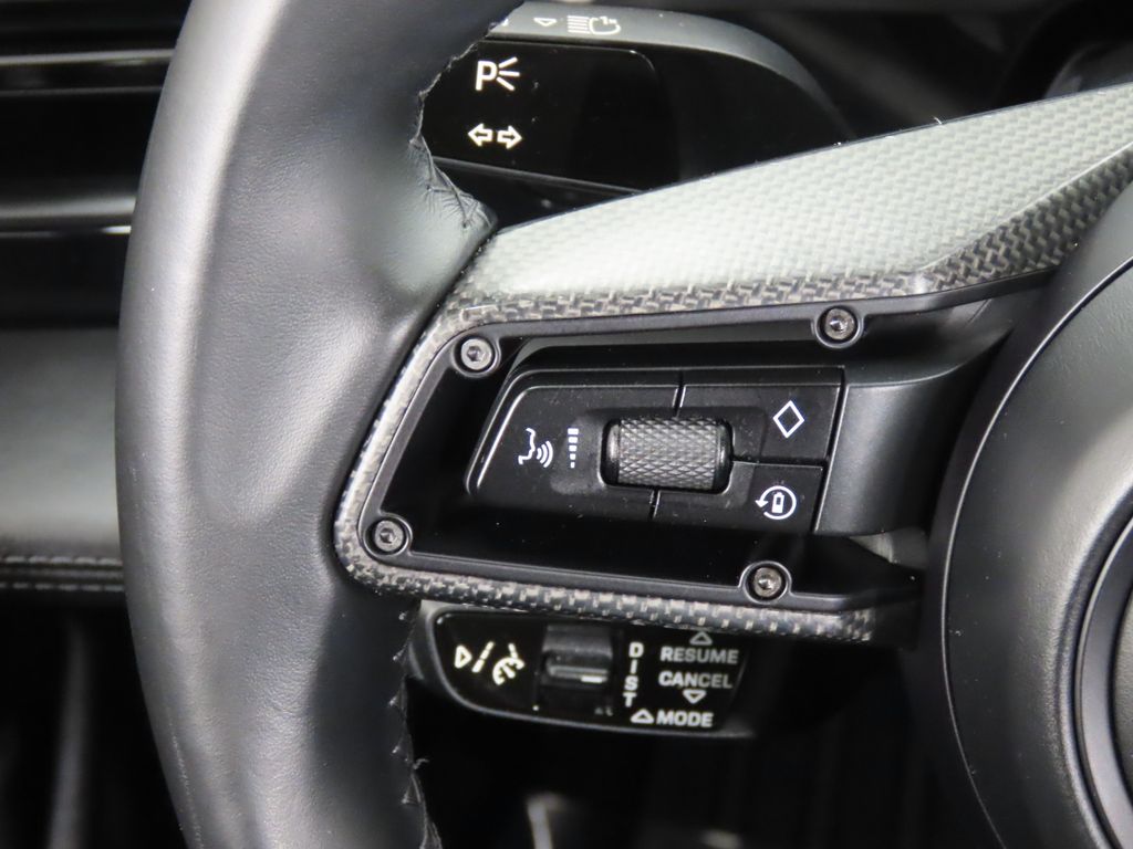 Thumbnail: 2021 Porsche Taycan - 19