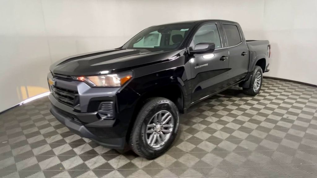 2024 Chevrolet Colorado LT 4