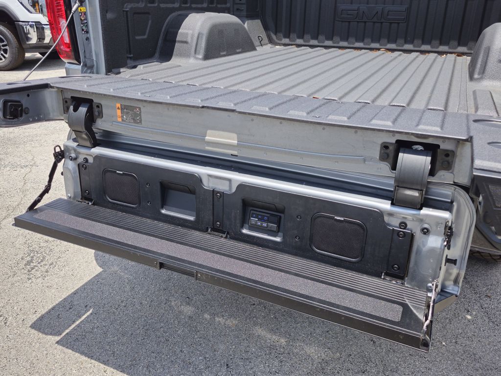 new 2026 GMC Sierra 1500 car, priced at $69,040