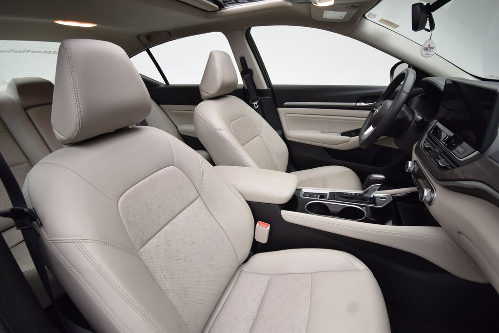used 2023 Nissan Altima car, priced at $23,600