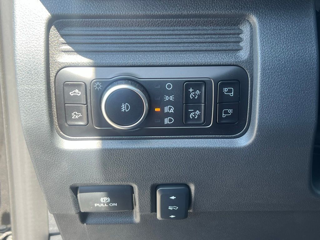 2025 Ford F-350SD Lariat Black at Walterboro Ford