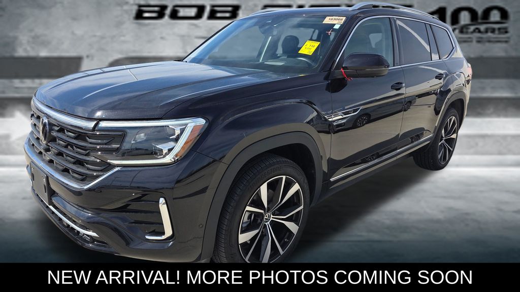 Deep Black Pearl 2025 Volkswagen Atlas SEL Premium R-Line 4Motion SUV / Crossover All-Wheel Drive 8-Speed Automatic