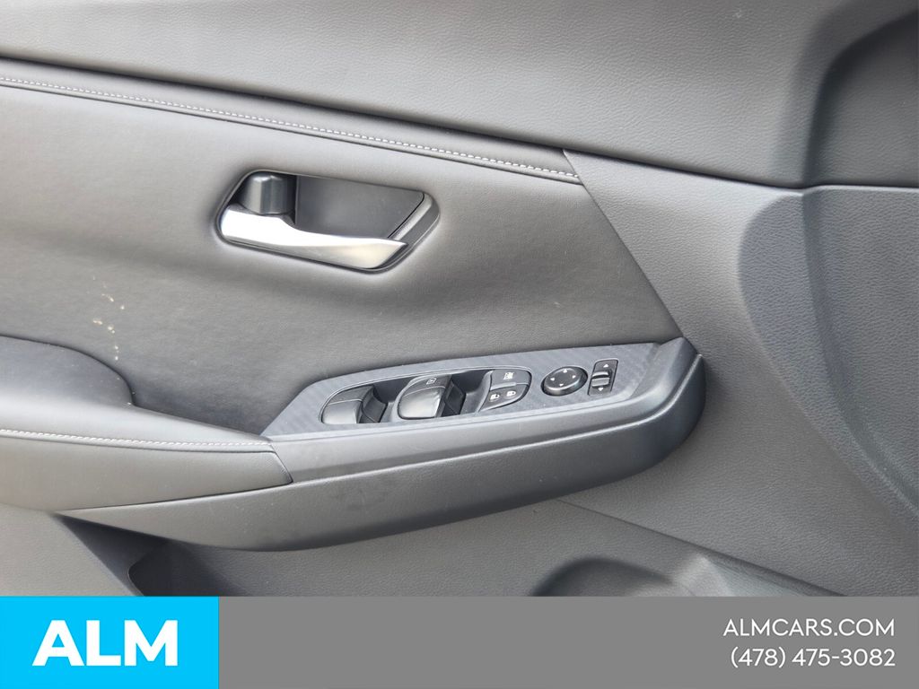 Used 2024 Gray Nissan SV image 26