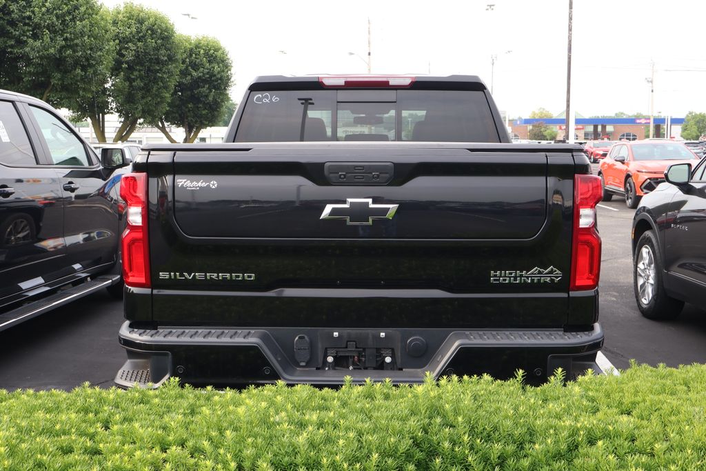 2022 Chevrolet Silverado 1500 High Country 8