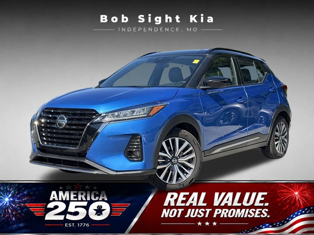 2021 Nissan Kicks SR