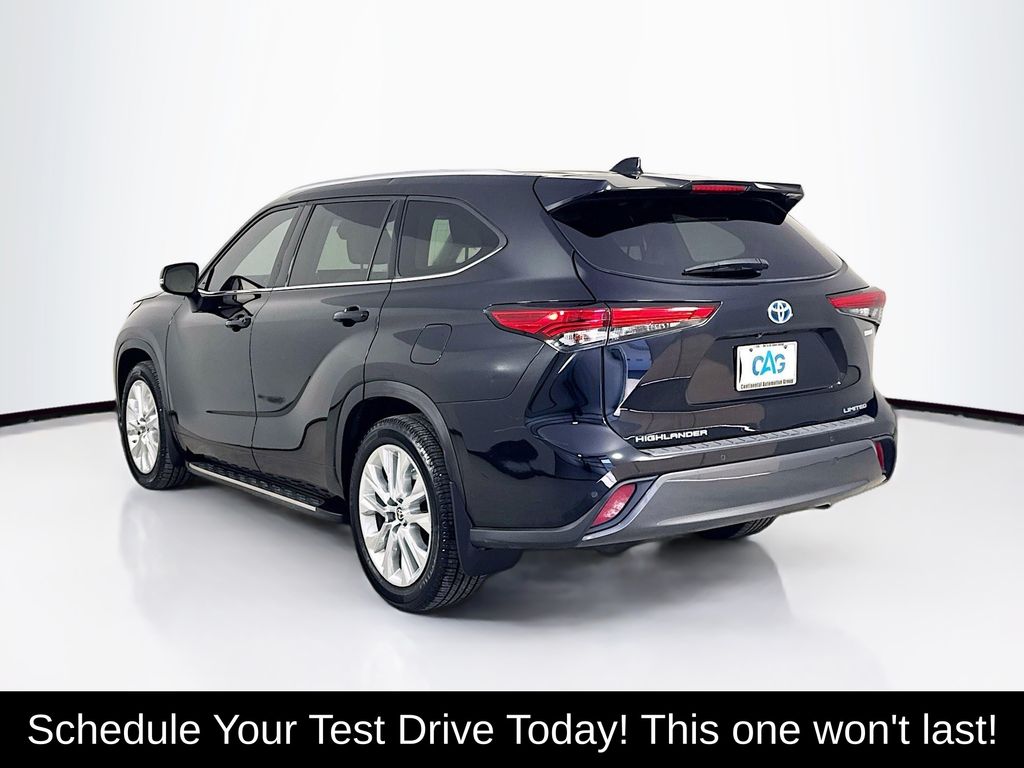 Used Car 2022 Toyota Highlander Hybrid  Limited For Sale Under $40,000 In Austin, Texas