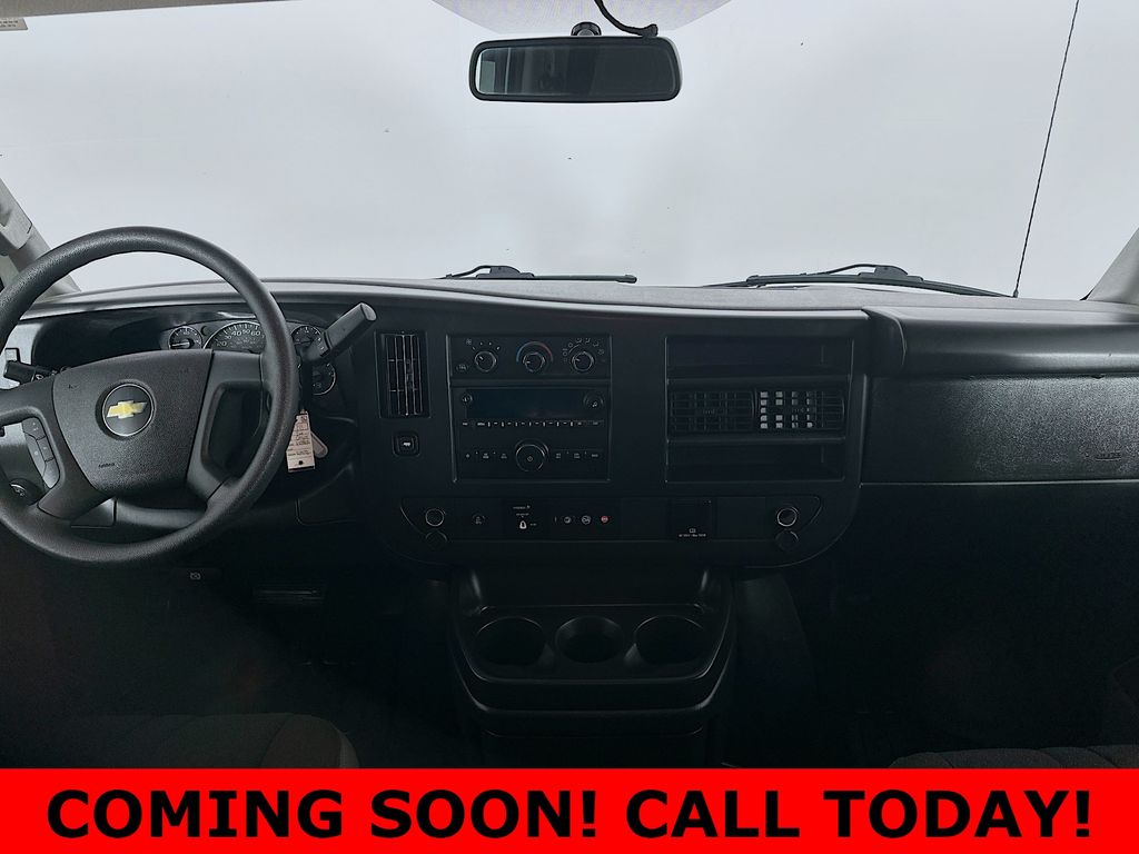 Used 2024 White Chevrolet Work Van image 10
