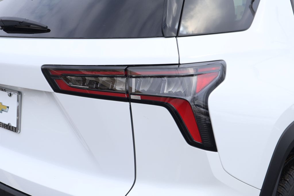 Thumbnail: 2026 Chevrolet Equinox - 7