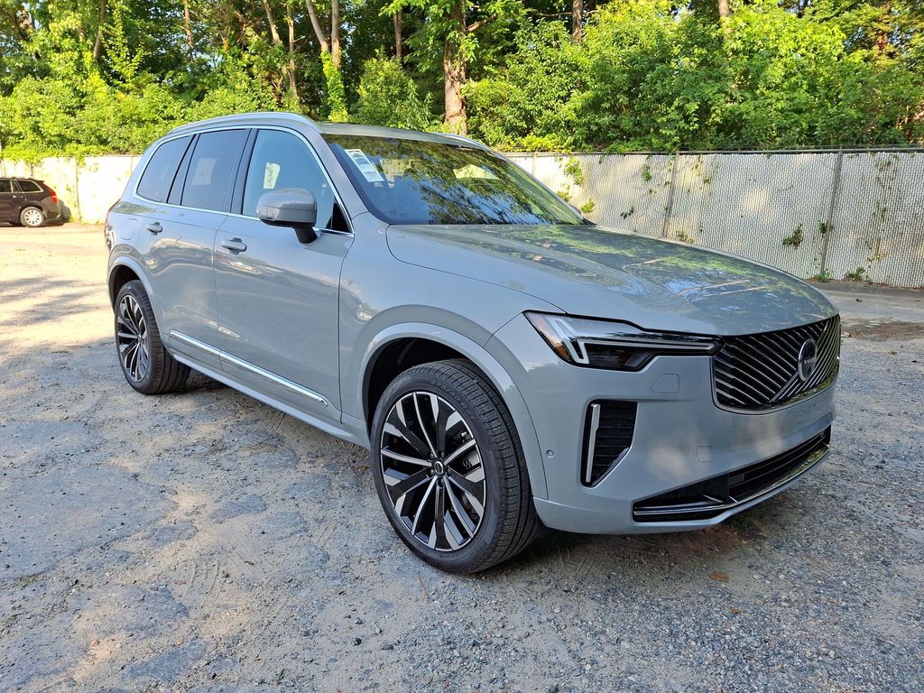 2026 Volvo XC90 B6 Ultra 7-Passenger AWD