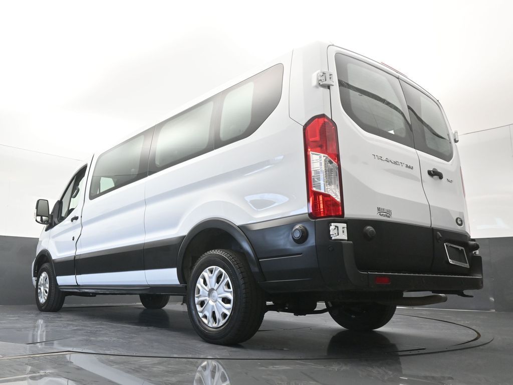 Used 2024 Oxford White Ford XLT image 58