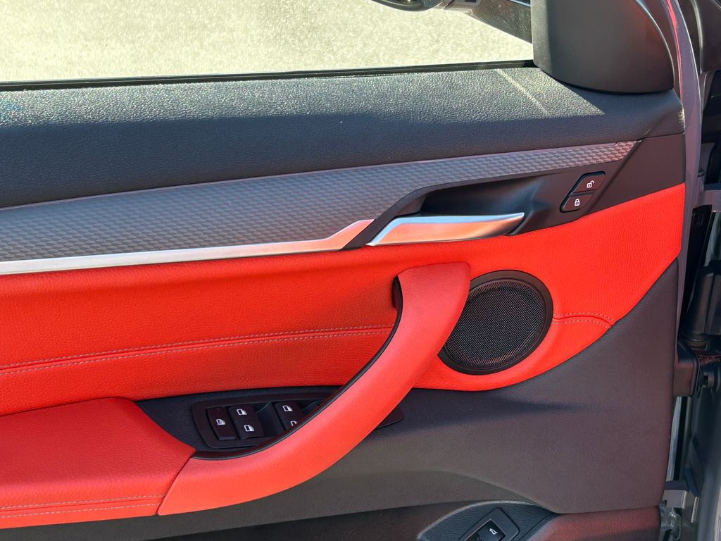 2023 BMW X2 sDrive28i 12