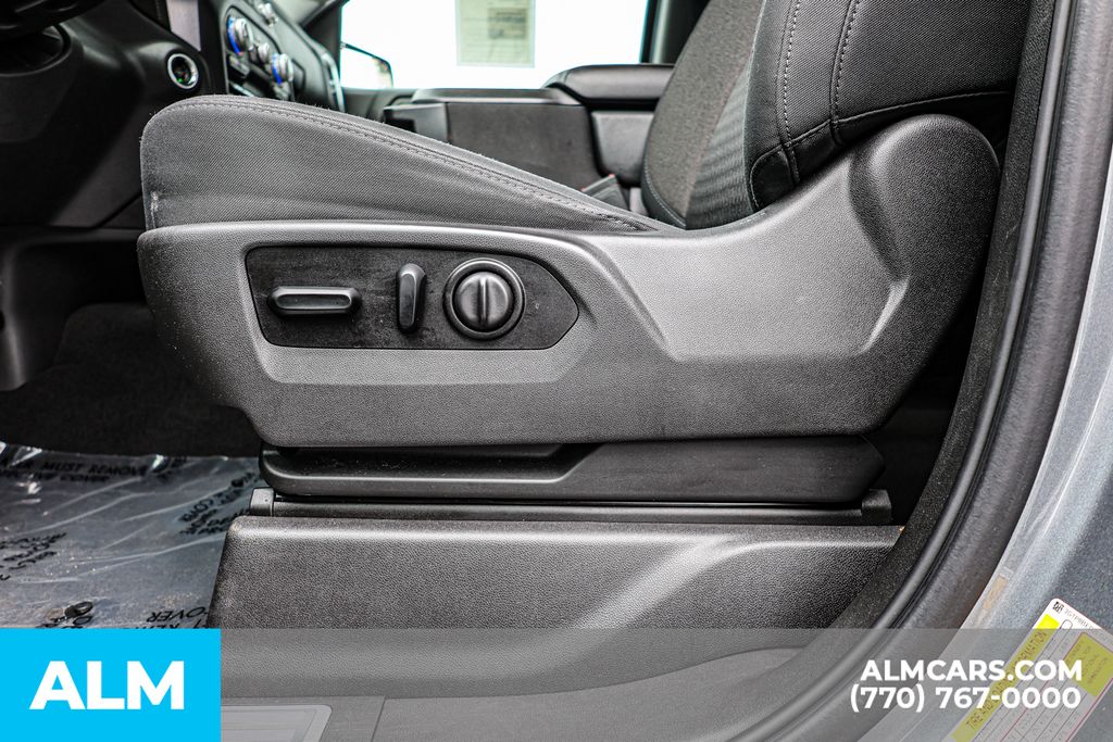 Used 2020 Gray GMC SLE image 23