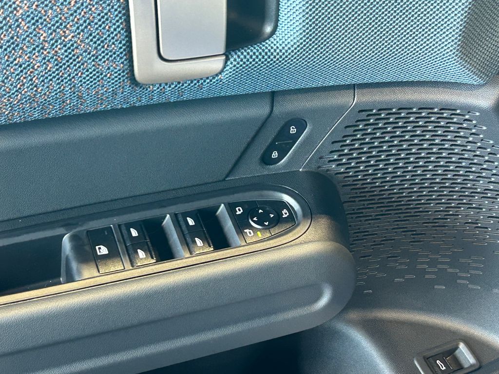 Thumbnail: 2025 MINI Cooper Countryman - 12