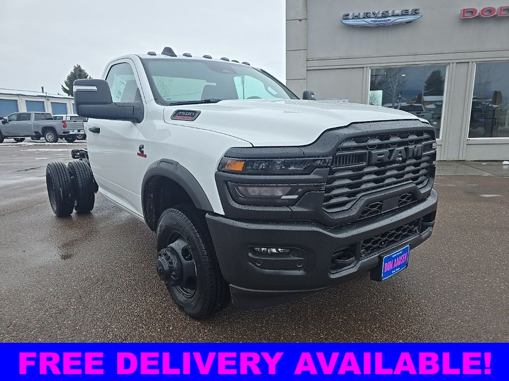 2026 RAM 3500 Chassis Tradesman Regular Cab DRW 4WD