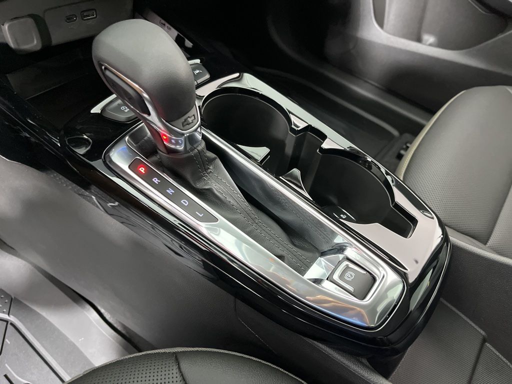 Thumbnail: 2025 Chevrolet Trax - 31