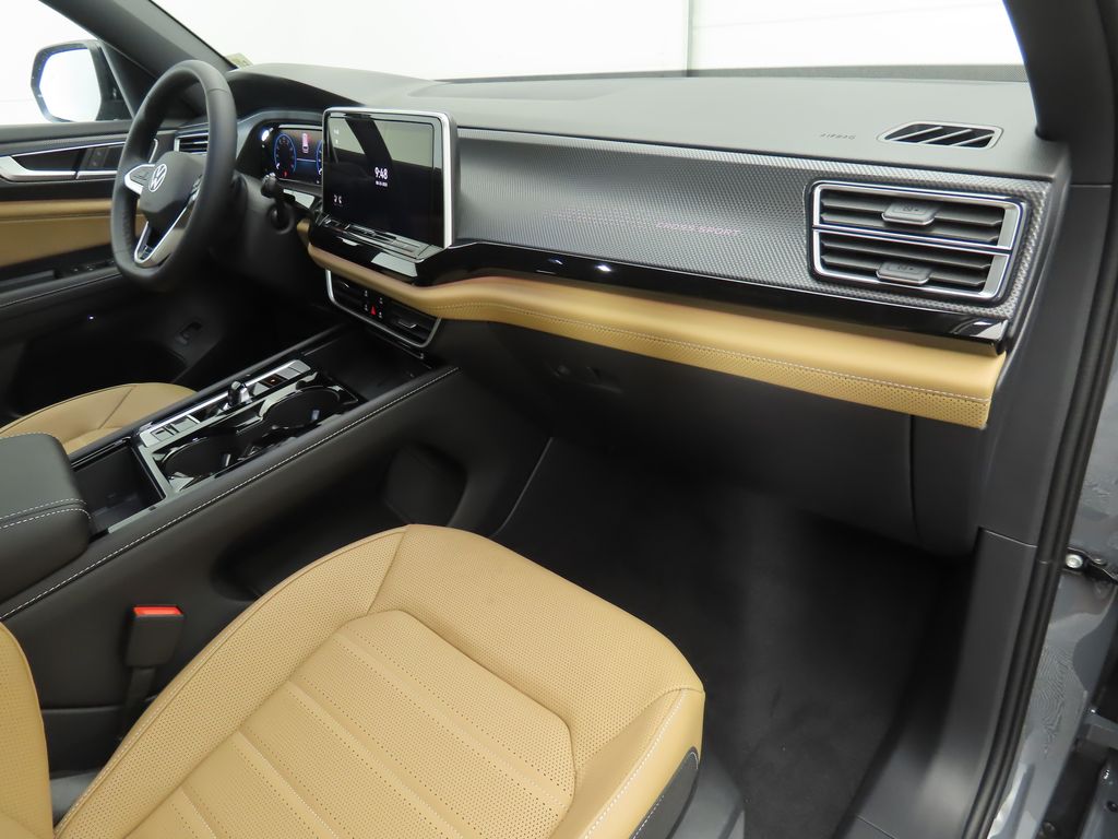 Thumbnail: 2026 Volkswagen Atlas - 17